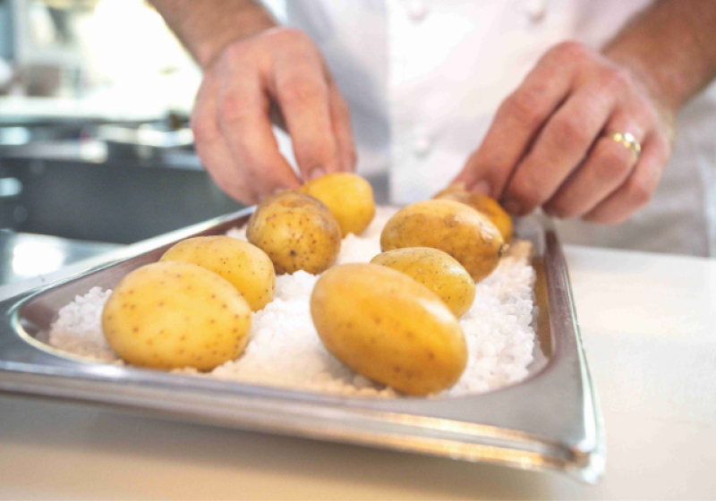 Pečení brambor