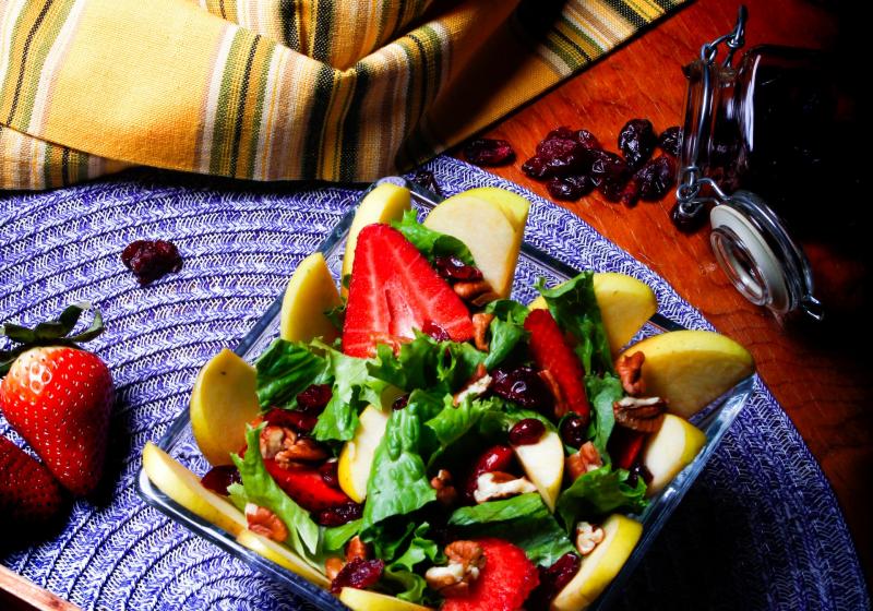 Jahodová dieta aneb 10 receptů na svěží jahodové saláty, které budete zbožňovat