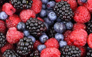 Bobule: Proč je nejoblíbenější ovoce léta tak zdravé?