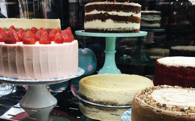 Ochutnejte 4 slavné krémové dorty, které získaly světový věhlas. Zavedou vás i na americký kontinent
