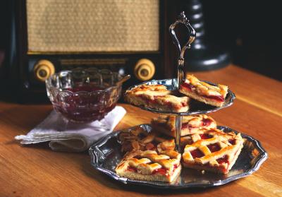 mřížkový koláč s marmeládou