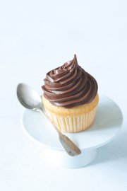 cupcake s čokoládovým krémem