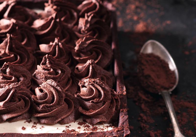 80 čokoládových (a božských) dezertů s tipy jak na ně