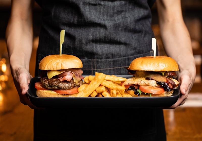Už jste ochutnali nejproslulejší burgery světa?