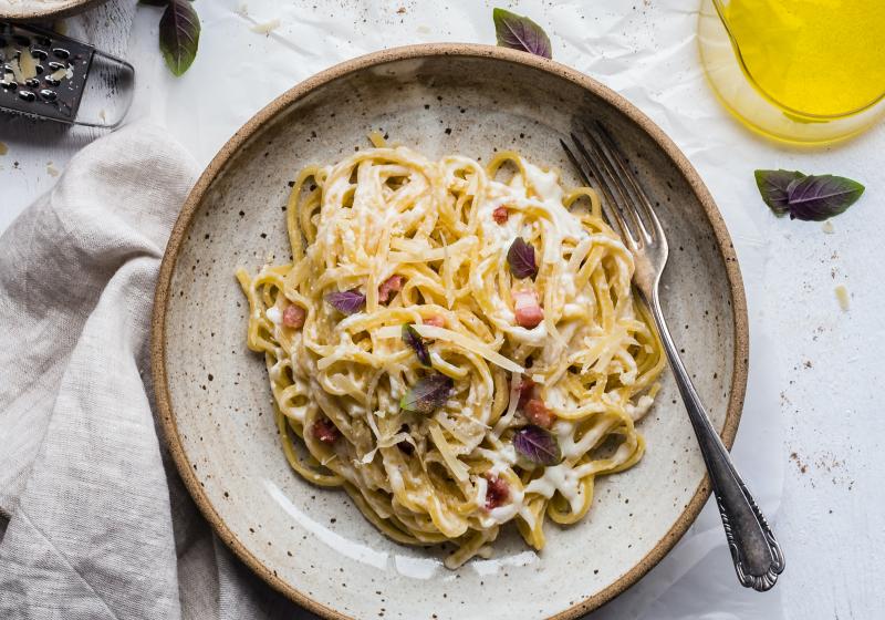 Těstoviny z italského venkova: Připravte si rychlé a syté pokrmy, které vám neudělají průvan v peněžence