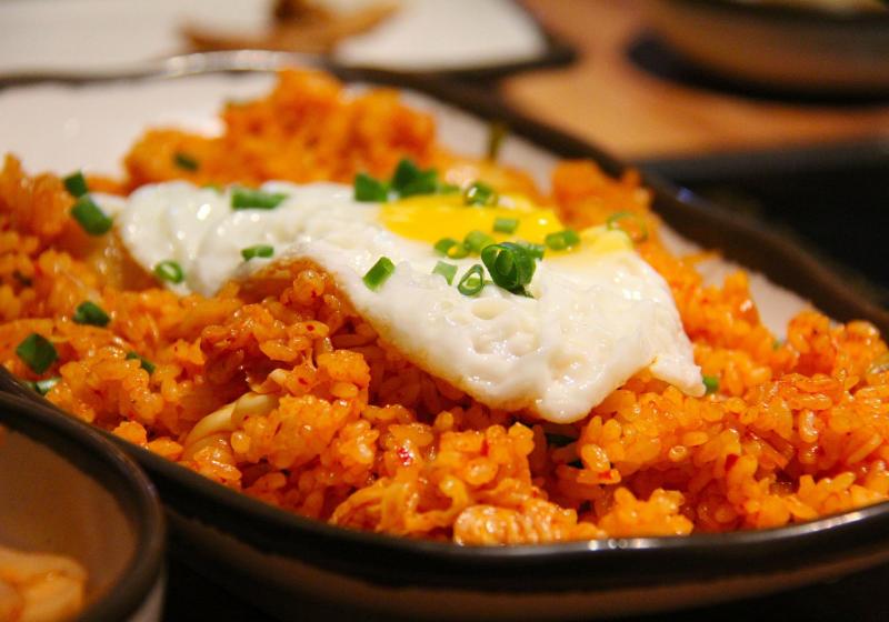 rýže s vejcem