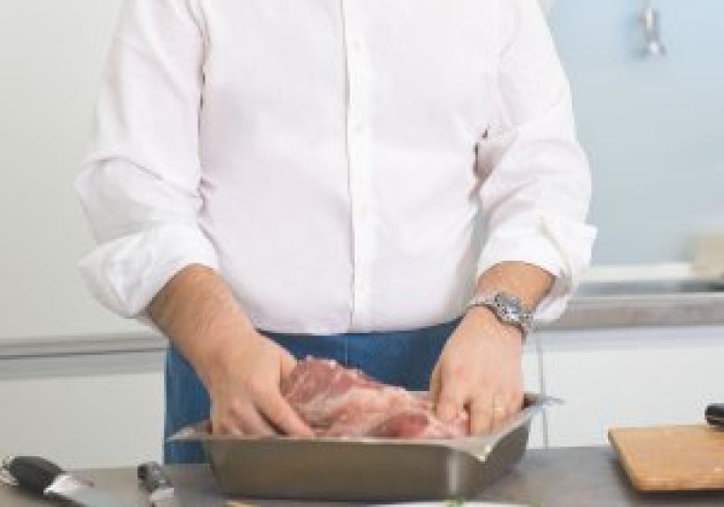 Italská porchetta - příprava masa - naložení masa