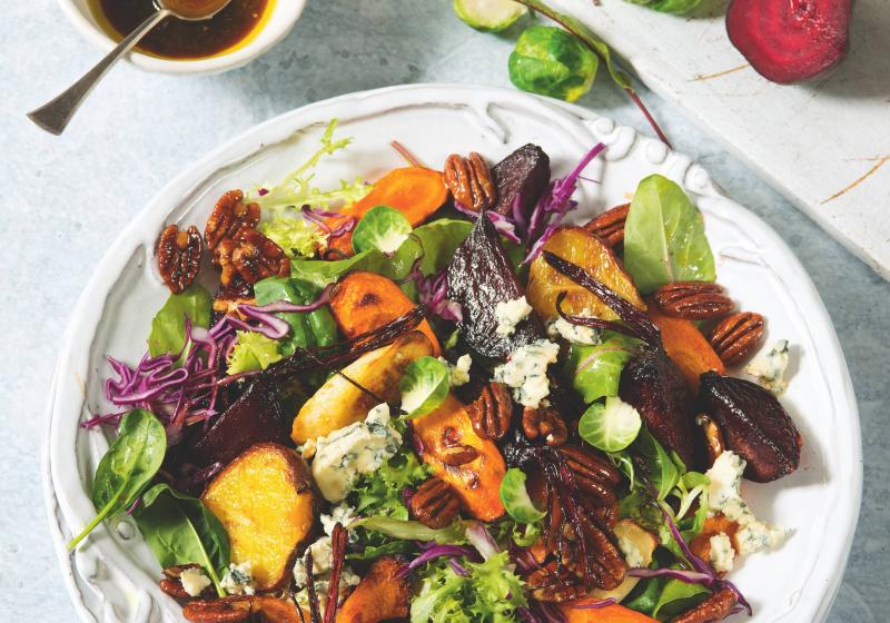 Salát z pečené kořenové zeleniny