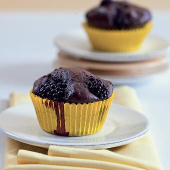 Čokoládovo-ostružinové muffiny