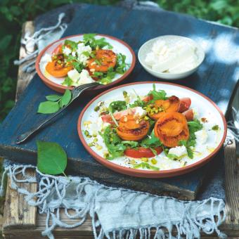 Meruňkovo-zeleninový salát