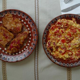 Smažená vejce na způsob leča - Tradiční burharská kuchyně