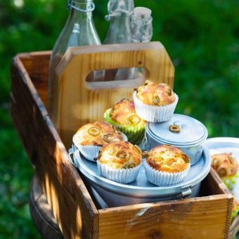 Sýrovo-olivové piknikové muffiny