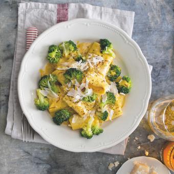 Těstoviny s brokolicí & šafránem