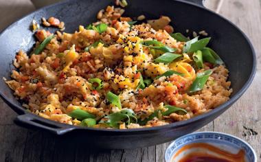 Týdenní úsporná kuchařka 1. díl: Smažená rýže i chilli con carne
