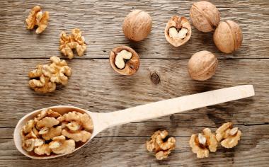 5 snadných způsobů, jak častěji jíst ořechy a semínka