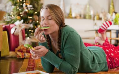 Jak kolem Vánoc nepřibrat? Vyzkoušejte zdravé cukroví, zacvičte si podle Pamely a nedejte šanci notorickým vykrmovačům 