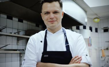 11 otázek pro Lukáše Hlaváčka z Alcronu: Fascinuje mě odvaha účastníků kuchařských soutěží vydávat kuchařky 