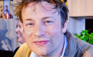 Oceněný Jamie Oliver bojuje proti dětské obezitě