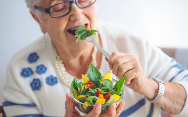 Co si vařit v důchodu? Vařit výživně, s ohledem na věk a potřeby těla není tak složité