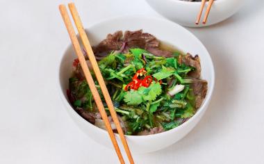 Vietnamská polévka pho bo