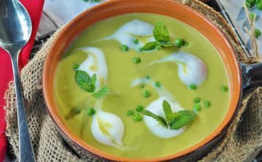 24 top receptů na krémové polévky ze zeleniny i luštěnin, s masem i bez