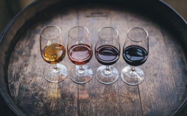 Portské, sherry nebo vermut: fortifikovaná vína zahřejí i chuťově nakopnou 