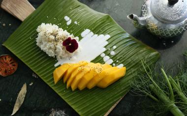 Thajský dezert jménem mango sticky rice