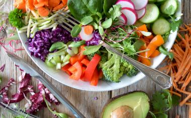 Zdravě a lehce: saláty na každý den