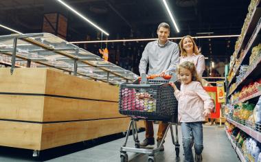 Hypermarketům se v Česku daří