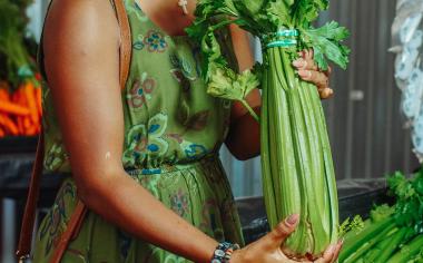 Jak naložit s řapíkatým celerem