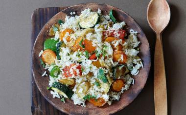 Rizoto s quinoou a pečenou zeleninou