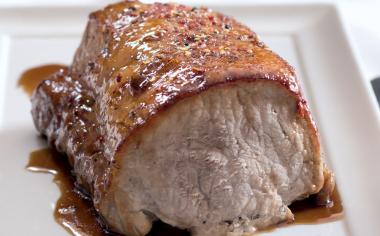 Pomalu pečené vepřové maso nejen jako neodolatelný nedělní oběd
